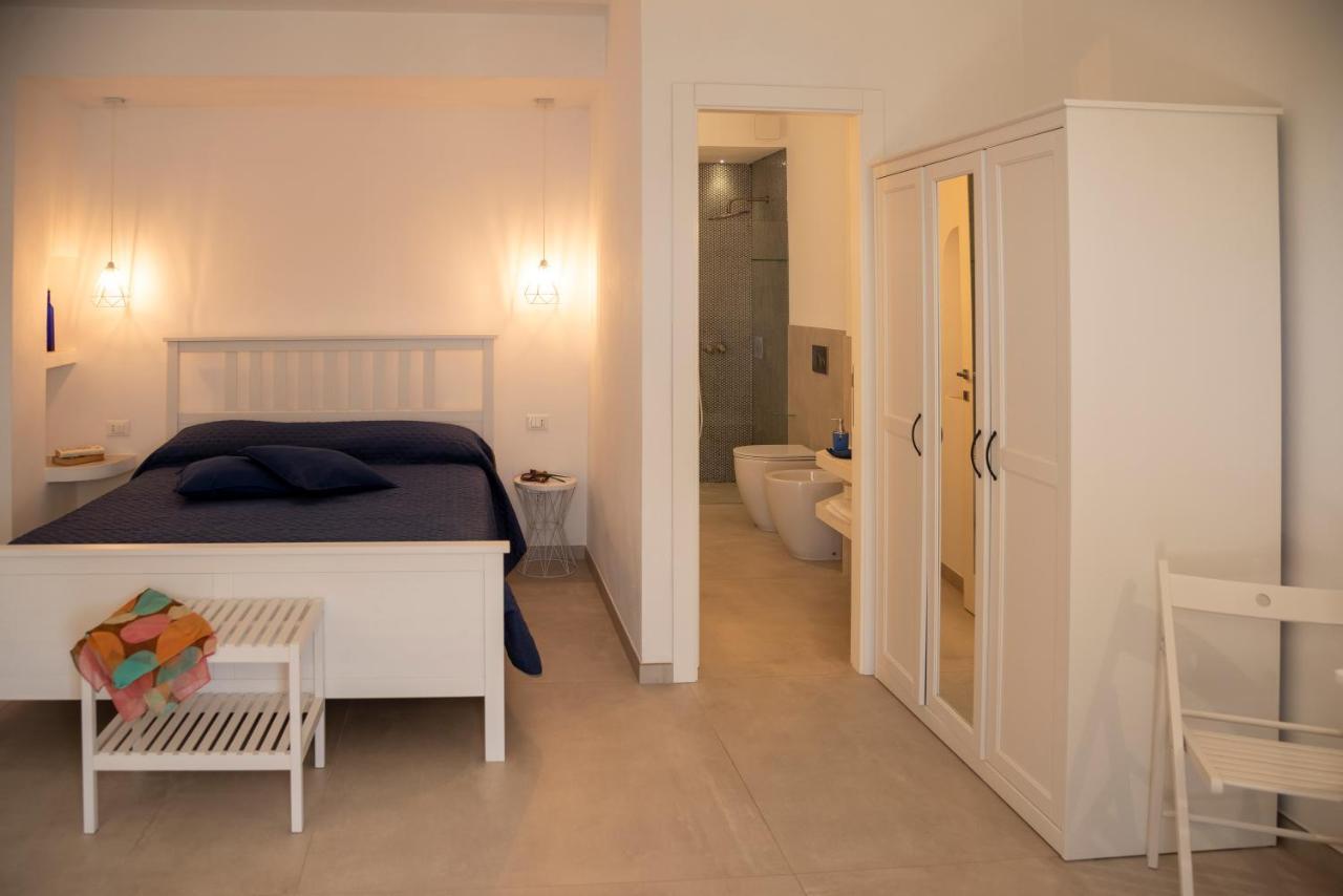 Maridea - Les Suites Du Soleil Ponza Exterior photo